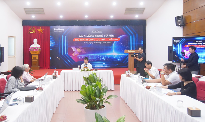 Tọa đàm "Đưa công nghệ vũ trụ trở thành động lực phát triển mới" - Ảnh: VGP/TG