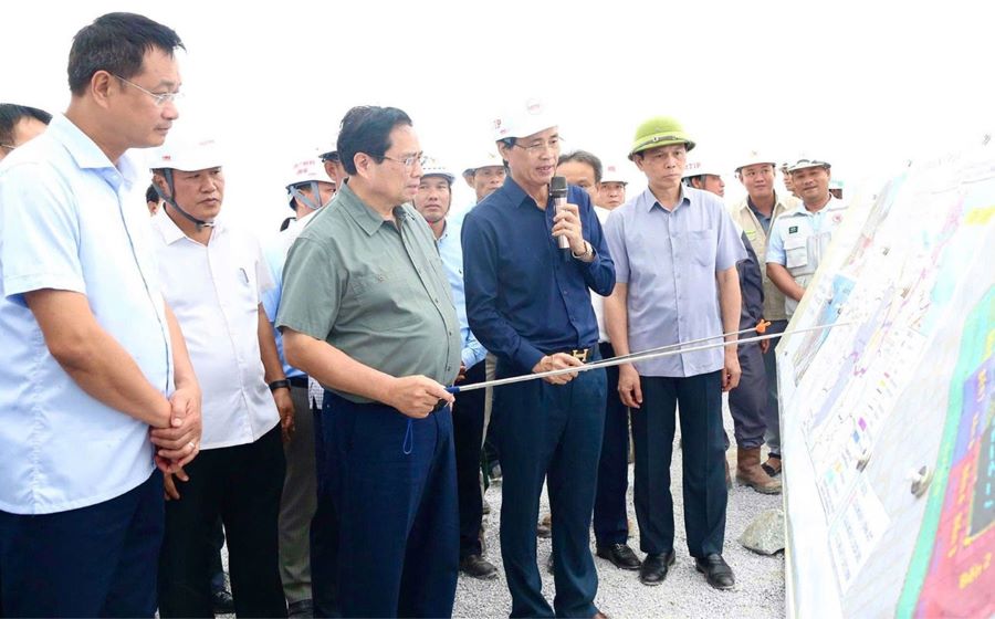Thủ tướng Phạm Minh Chính: “Nghĩ sâu, làm lớn”, tận dụng tối đa thế mạnh, đưa Quảng Trị ngày càng phát triển