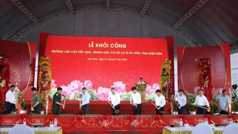 Tổng Bí thư Tô Lâm dự lễ khởi công xây dựng trường học tại xã Si Pa Phìn