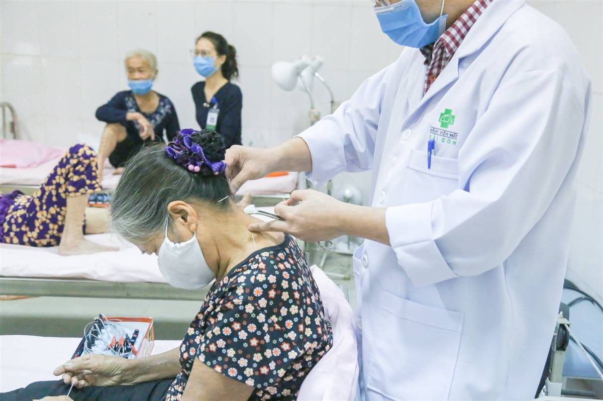 Hải Phòng: Tăng cường quản lý hoạt động khám, chữa bệnh y học cổ truyền