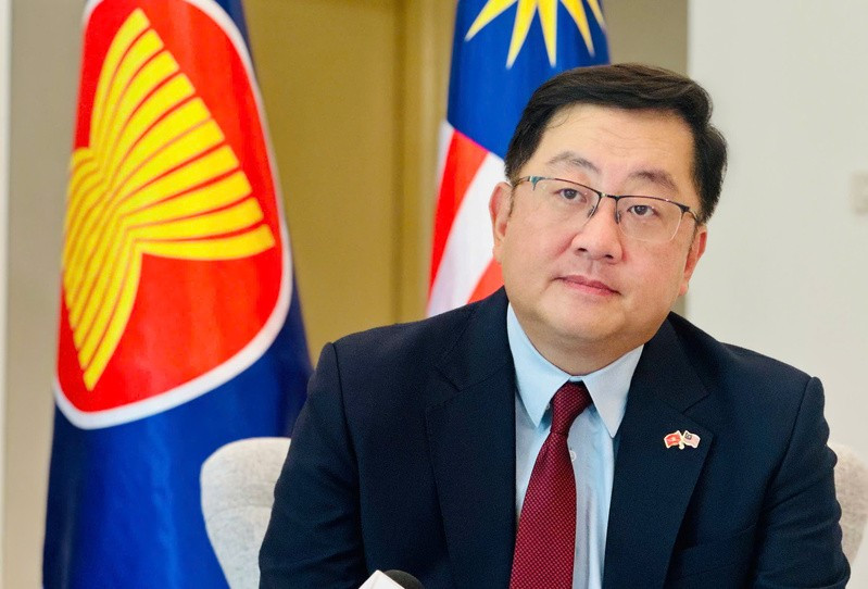 Đại sứ Malaysia tại Việt Nam Dato’ Tan Yang Thai. Đại sứ Malaysia tại Việt Nam Dato’ Tan Yang Thai.