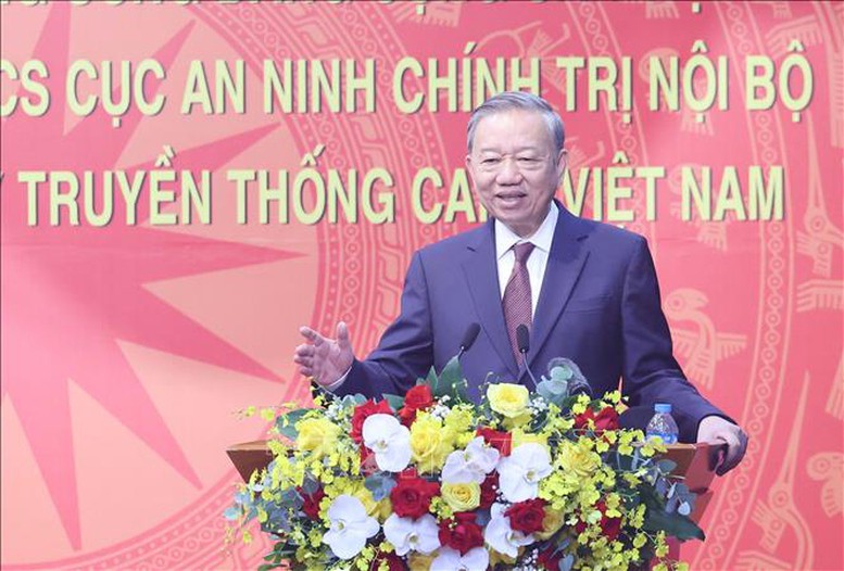 Tổng Bí thư Tô Lâm yêu cầu, lực lượng an ninh chính trị nội bộ cần đổi mới mạnh mẽ tư duy, cách thức, hướng triển khai bảo vệ an ninh chính trị nội bộ - Ảnh: TTXVN