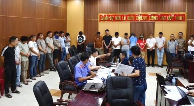 Các đối tượng liên quan đến đường dây cá độ. Các đối tượng liên quan đến đường dây cá độ.