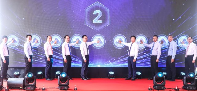 Đà Nẵng: Khởi động phòng thí nghiệm vi mạch bán dẫn công suất 10 triệu sản phẩm/năm