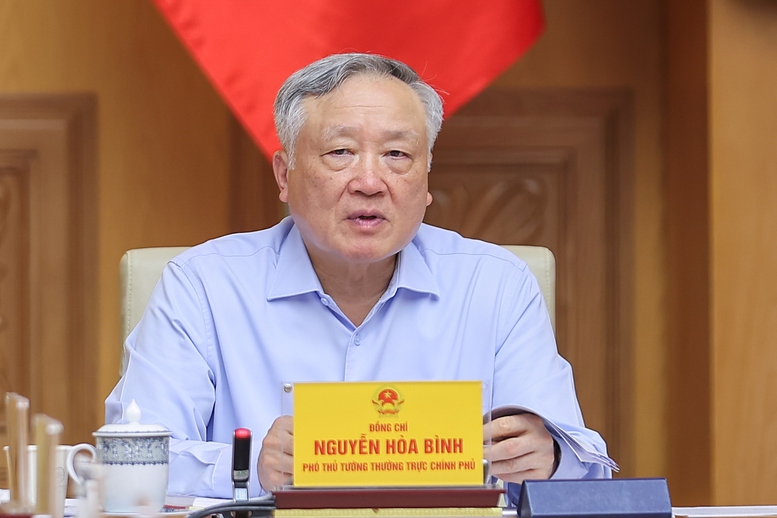 Phó Thủ tướng Thường trực Chính phủ Nguyễn Hòa Bình tham dự Hội nghị - Ảnh: VGP/Nhật Bắc