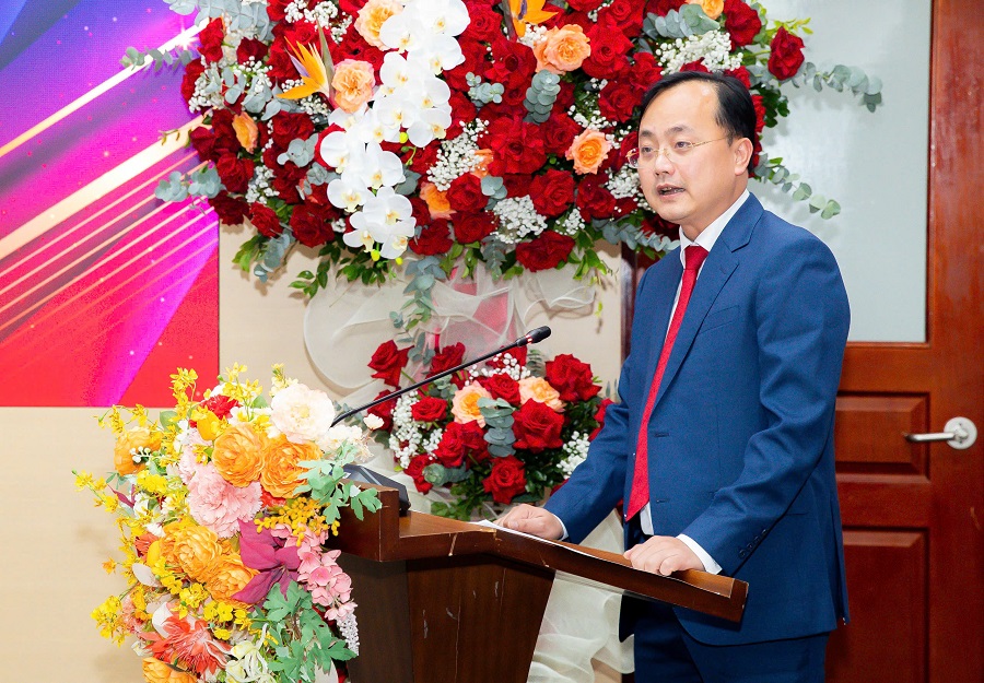 Ông Tô Huy Vũ - Chủ tịch Hội đồng thành viên Agribank phát biểu tại lễ ký kết