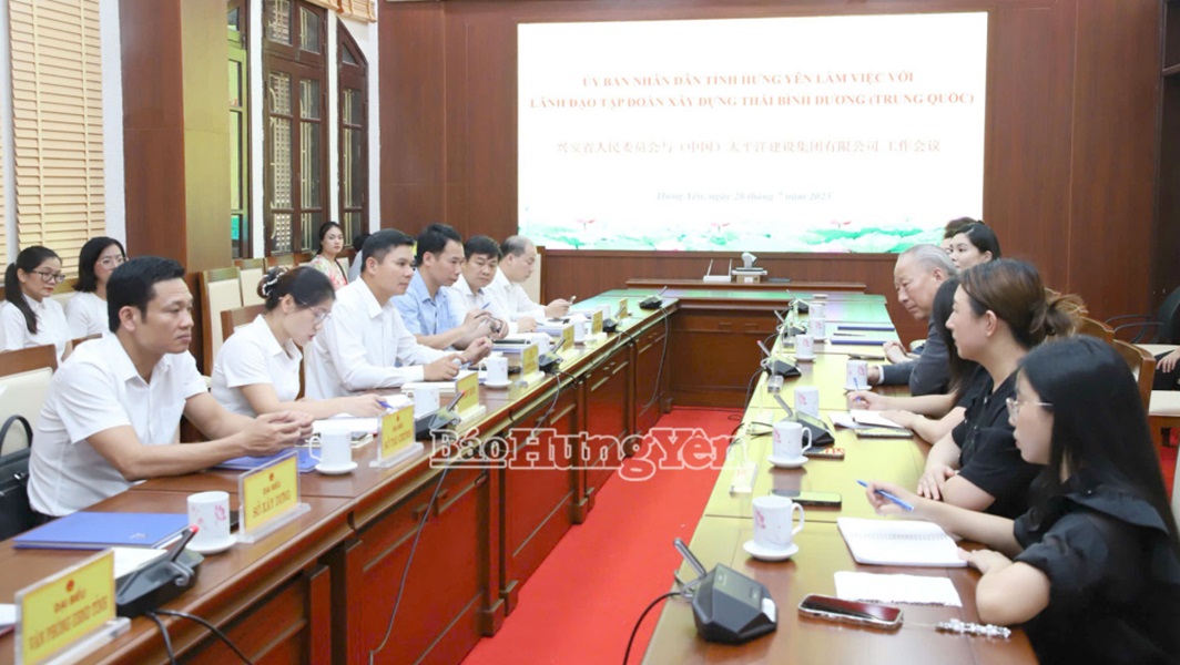 UBND tỉnh làm việc với Tập đoàn Xây dựng Thái Bình Dương (Trung Quốc)