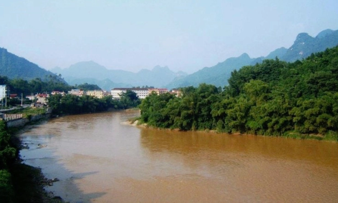 Ban Chỉ huy Phòng, chống thiên tai và Tìm kiếm cứu nạn TP. Hà Nội đã ký ban hành Lệnh rút báo động lũ I trên sông Tích. Ảnh: KT