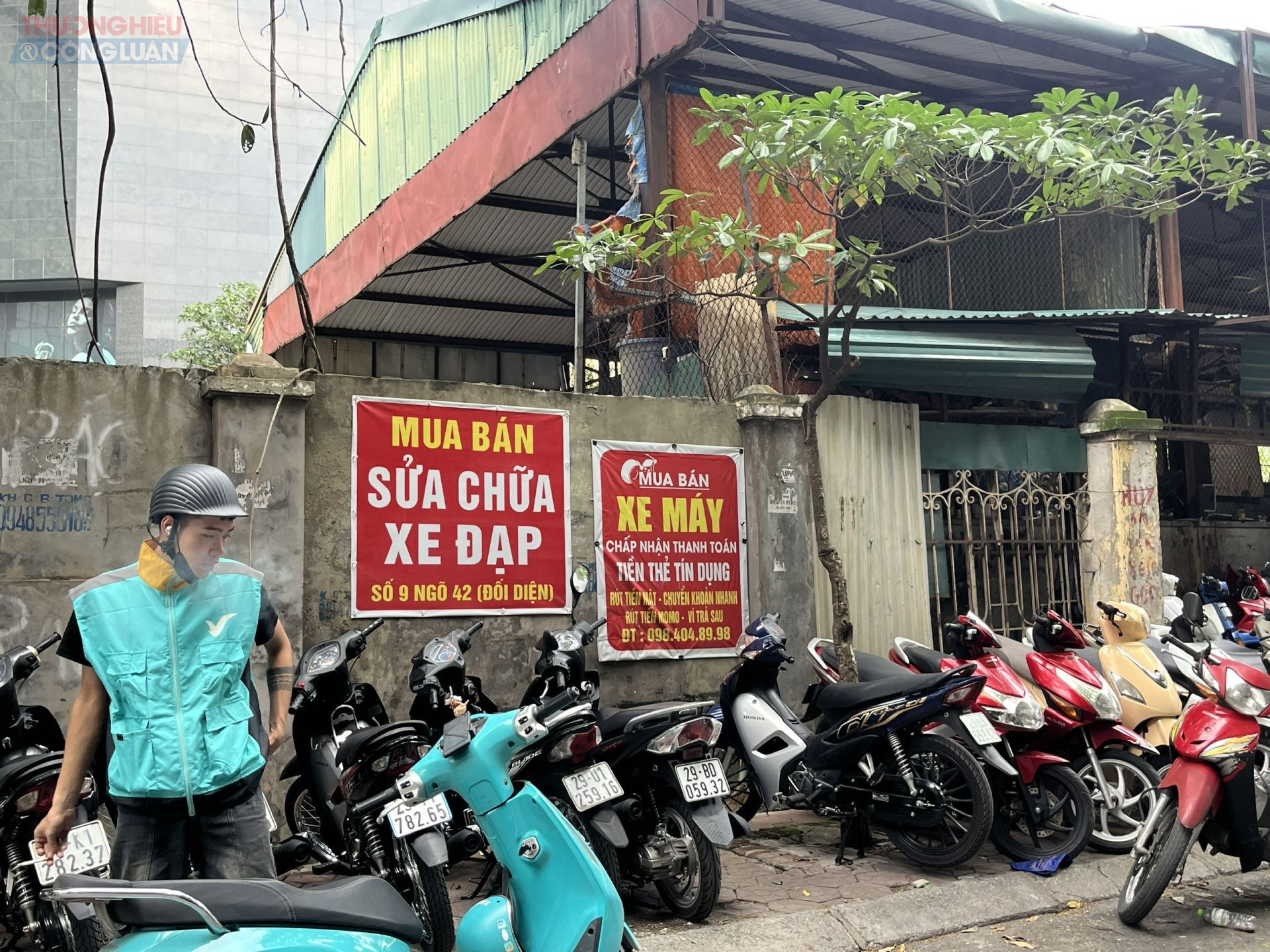 Dù thị trường hiện tại đang “ảm đạm kéo dài”, nhưng các tiểu thương vẫn đặt hy vọng vào những giai đoạn cao điểm như mùa tựu trường (tháng 8–9) và cuối năm, thời điểm nhu cầu mua xe cho học sinh, sinh viên và người đi làm tăng cao.