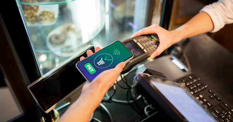 Chính phủ yêu cầu thúc đẩy thanh toán không dùng tiền mặt, xử lý nghiêm hành vi trốn thuế. Ảnh VGP. Chính phủ yêu cầu thúc đẩy thanh toán không dùng tiền mặt, xử lý nghiêm hành vi trốn thuế. Ảnh VGP.