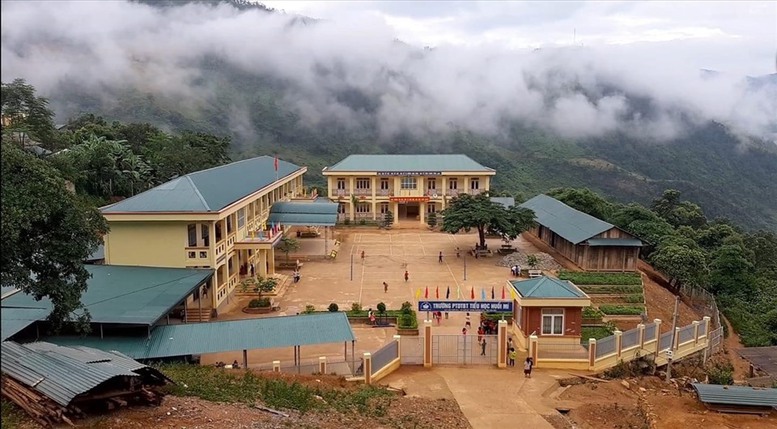 Trường học vùng biên: Cần cơ chế đặc thù, huy động toàn dân