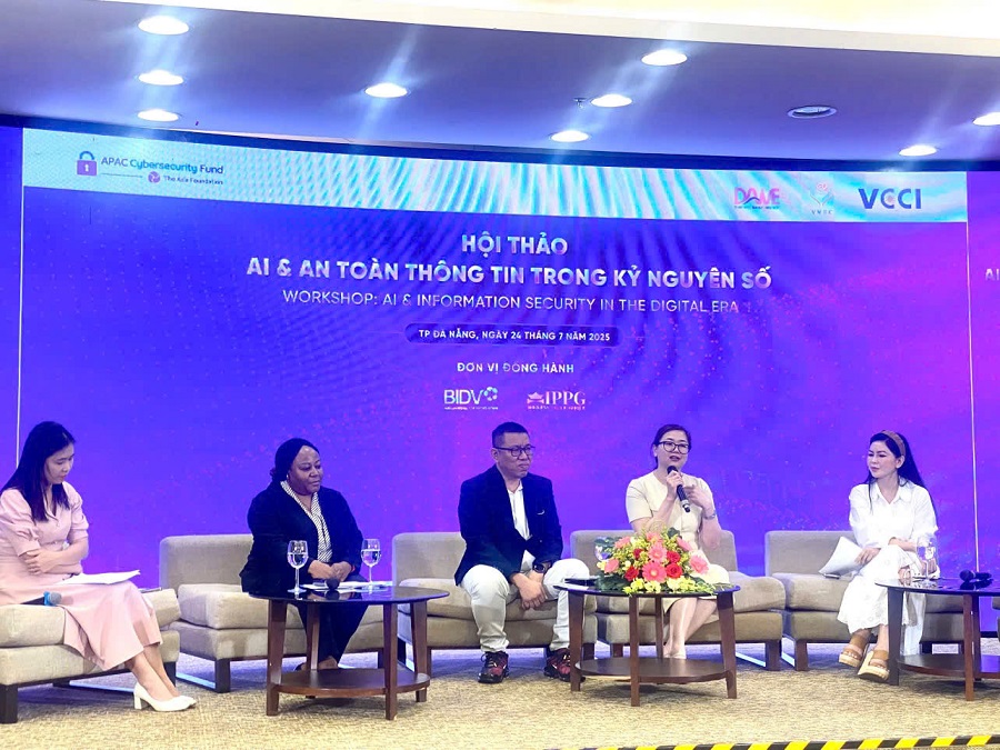 Đại diện BIDV tại Hội thảo Đại diện BIDV tại Hội thảo