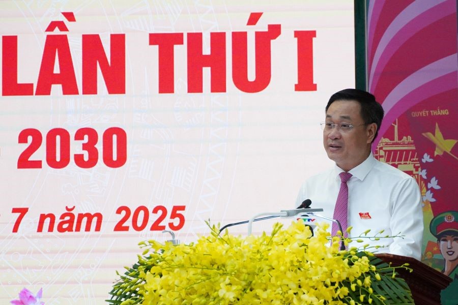 Bí thư Tỉnh ủy, Bí thư Đảng ủy Quân sự tỉnh Quảng Trị Lê Ngọc Quang phát biểu khai mạc Đại hội.