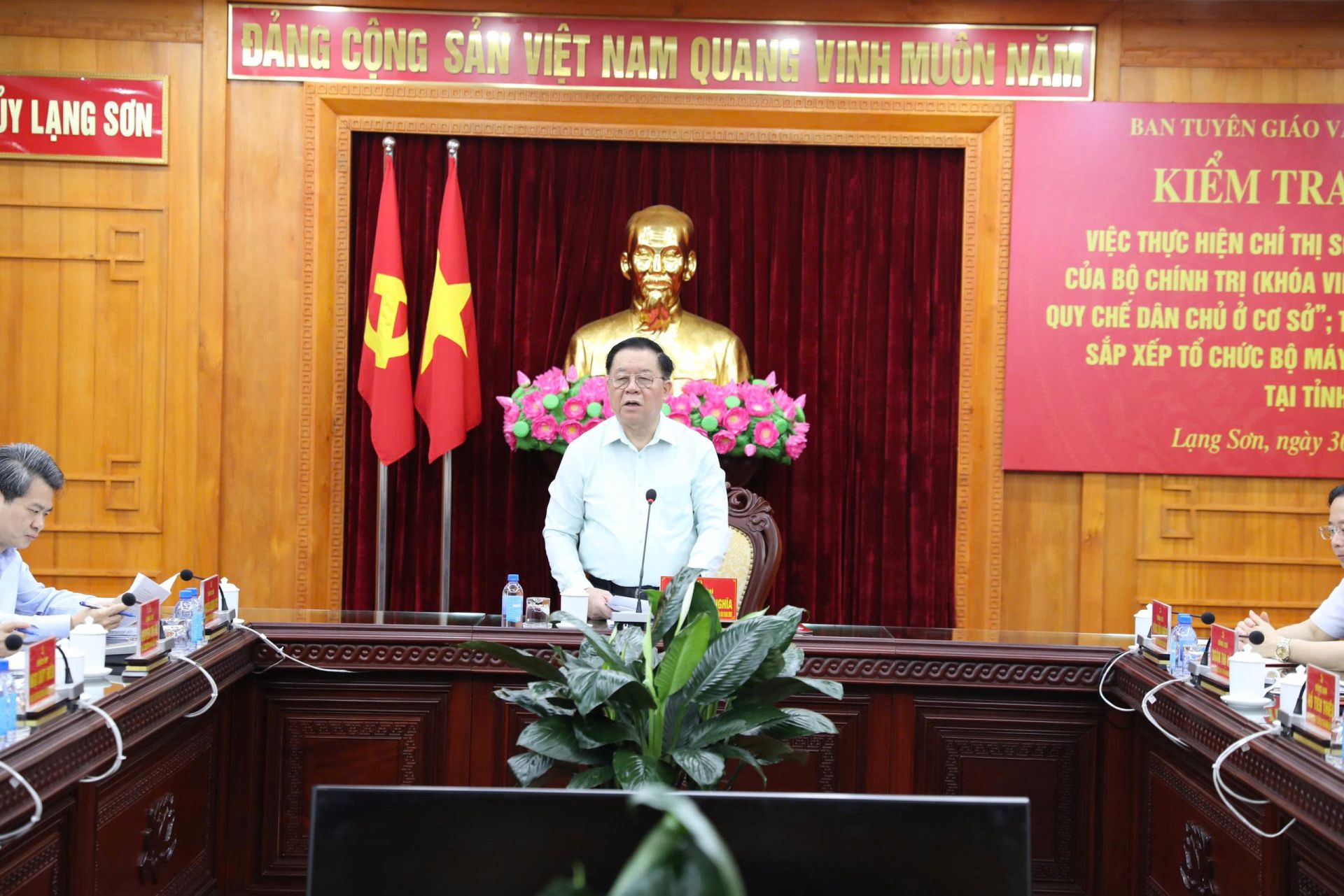 Đoàn công tác Trung ương kiểm tra, khảo sát việc thực hiện quy chế dân chủ ở cơ sở tại Lạng Sơn