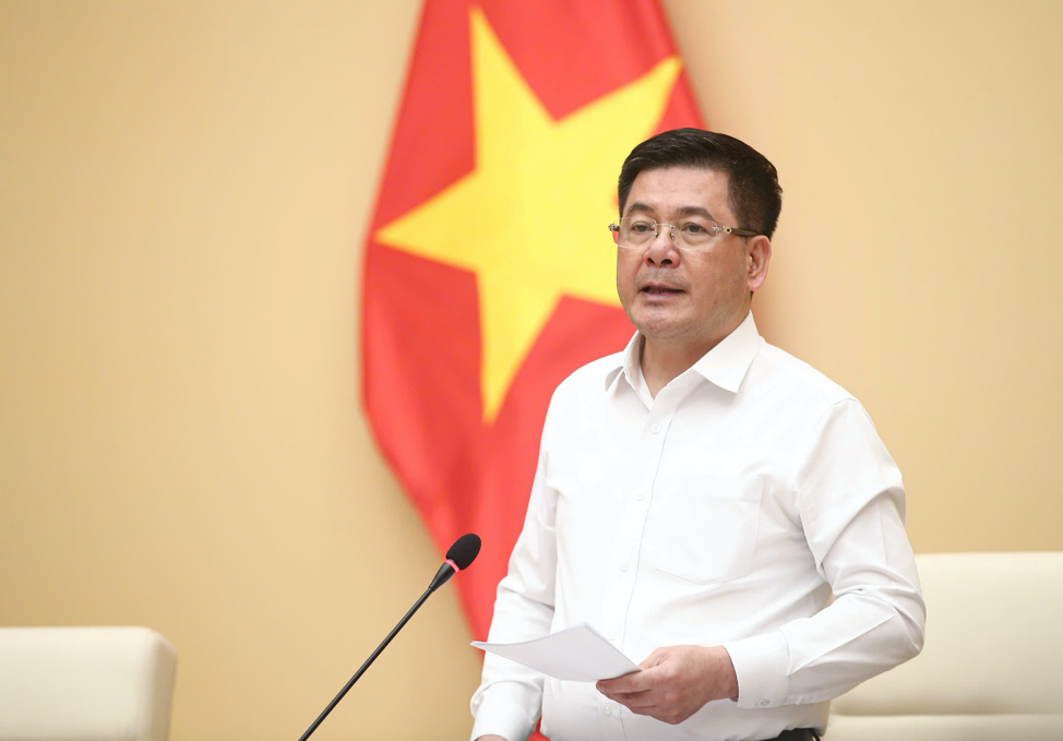 Bộ trưởng Bộ Công Thương Nguyễn Hồng Diên phát biểu tại Hội nghị