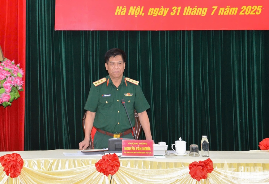 Thượng tướng Nguyễn Văn Nghĩa chủ trì hội nghị.