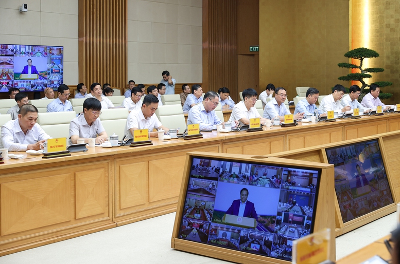 Đại diện các bộ, ngành, địa phương, doanh nghiệp dự hội nghị - Ảnh: VGP/Nhật Bắc Đại diện các bộ, ngành, địa phương, doanh nghiệp dự hội nghị - Ảnh: VGP/Nhật Bắc