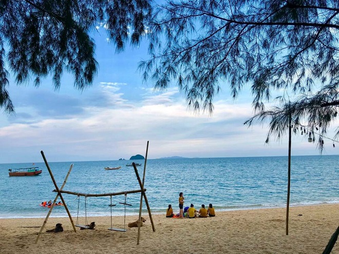 Đến với Cái Chiên để khám phá những điều mới mẻ, hoang sơ, vẽ lên chút bình yên trong cuộc sống giữa chốn ồn ào phố thị Đến với Cái Chiên để khám phá những điều mới mẻ, hoang sơ, vẽ lên chút bình yên trong cuộc sống giữa chốn ồn ào phố thị