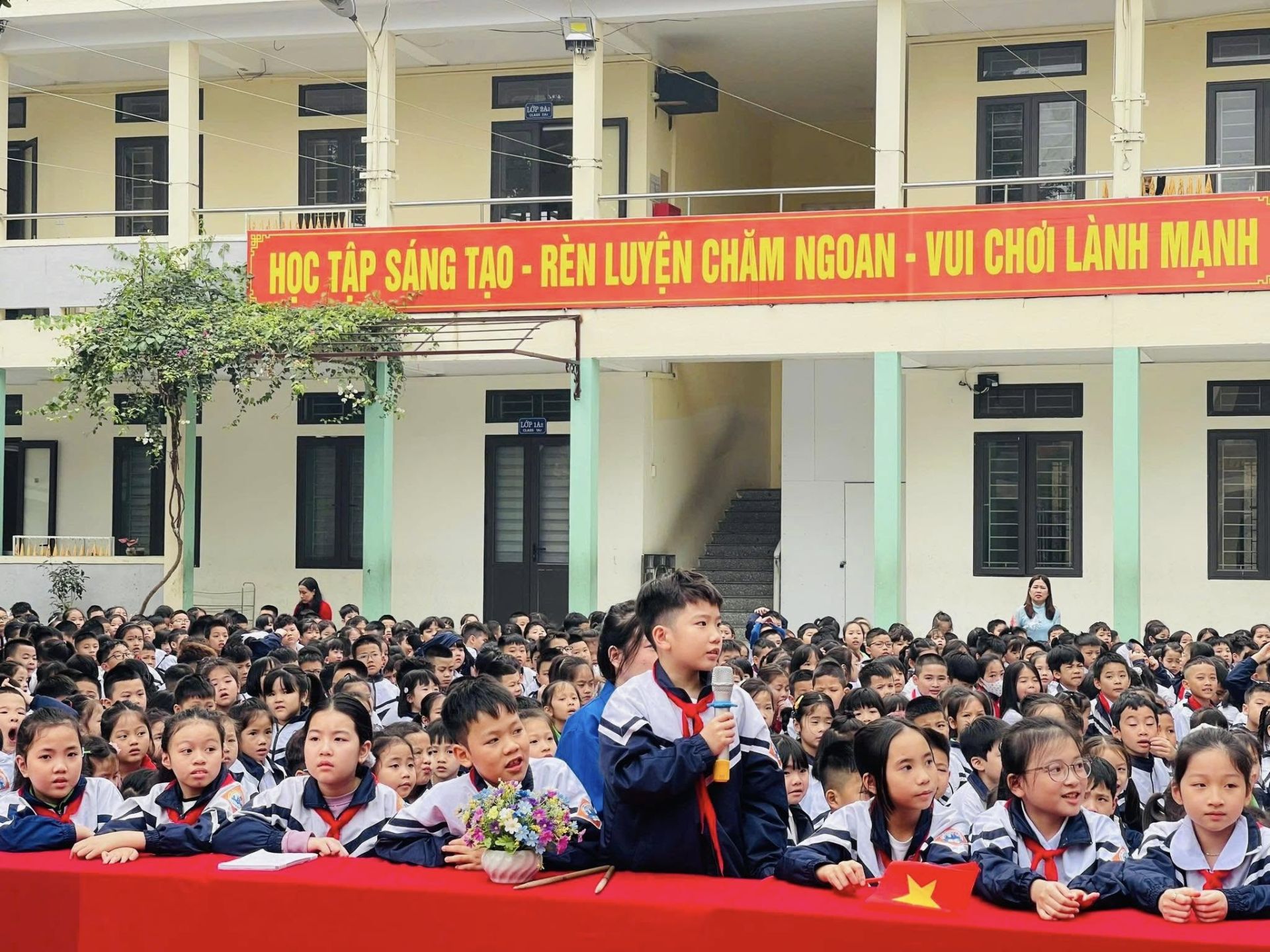 Tỉnh Thanh Hóa duy trì đạt chuẩn phổ cập giáo dục tiểu học mức độ 3 Tỉnh Thanh Hóa duy trì đạt chuẩn phổ cập giáo dục tiểu học mức độ 3
