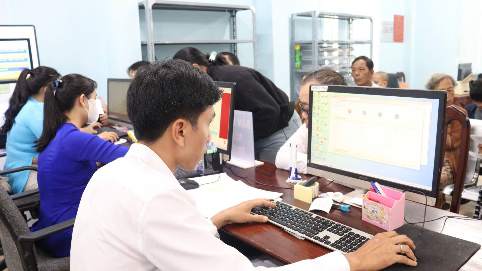 Tăng cường bảo đảm an ninh mạng, an toàn thông tin trong khai thác Cơ sở dữ liệu quốc gia về dân cư