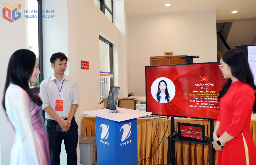 Đại hội áp dụng công nghệ điểm danh khuôn mặt bằng trí tuệ nhân tạo AI.