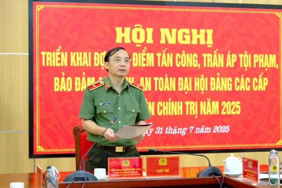 Thiếu tướng Nguyễn Xuân Thao, Giám đốc Công an tỉnh Hà Tĩnh phát lệnh ra quân cao điểm.