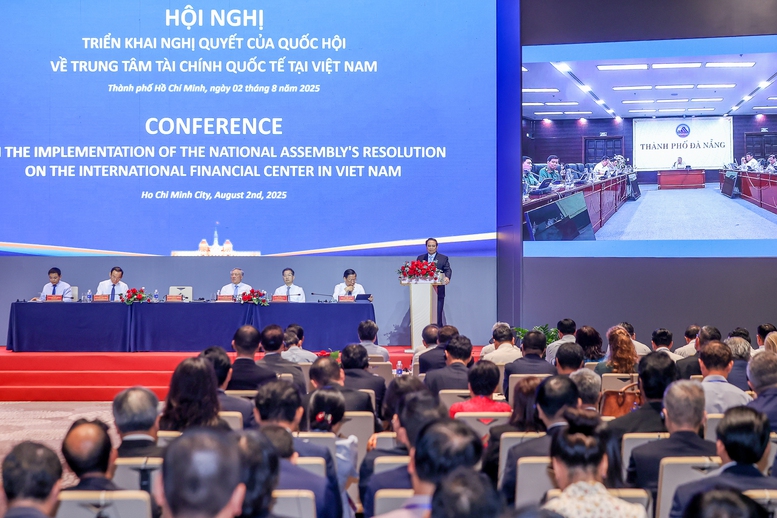 Thủ tướng Phạm Minh Chính đánh giá đây là một sự kiện có ý nghĩa chiến lược quan trọng trong việc thu hút các dòng vốn đầu tư quốc tế, công nghệ - Ảnh: VGP/Nhật Bắc Thủ tướng Phạm Minh Chính đánh giá đây là một sự kiện có ý nghĩa chiến lược quan trọng trong việc thu hút các dòng vốn đầu tư quốc tế, công nghệ - Ảnh: VGP/Nhật Bắc