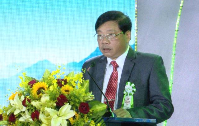 Ông Trần Văn Mẫn – Chủ tịch UBND xã Nam Trà My phát biểu tại buổi lễ. Ông Trần Văn Mẫn – Chủ tịch UBND xã Nam Trà My phát biểu tại buổi lễ.