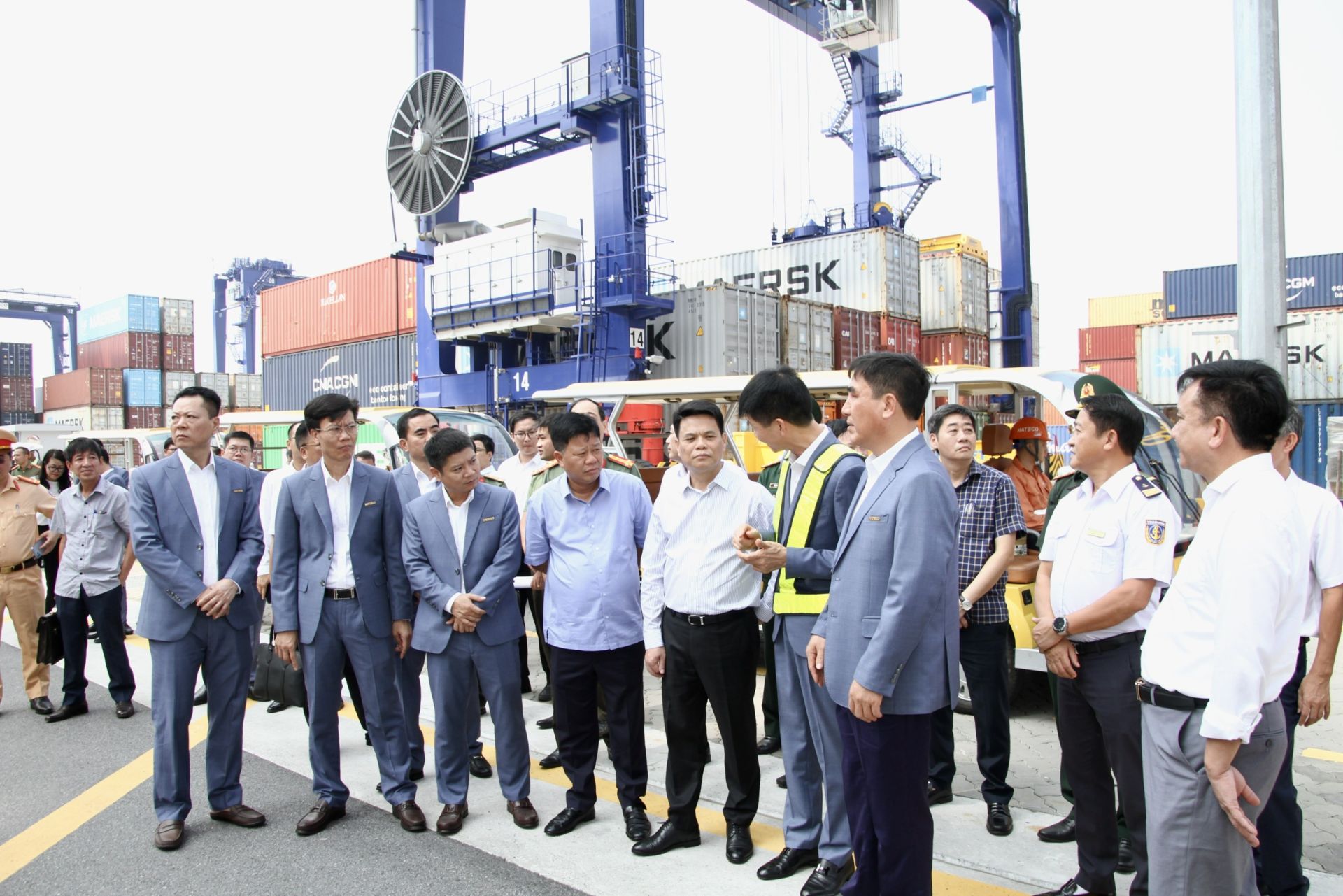 Dự án bến số 5, số 6 Khu bến cảng Lạch Huyện khi hoàn thành sẽ là “đòn bẩy” phát triển kinh tế