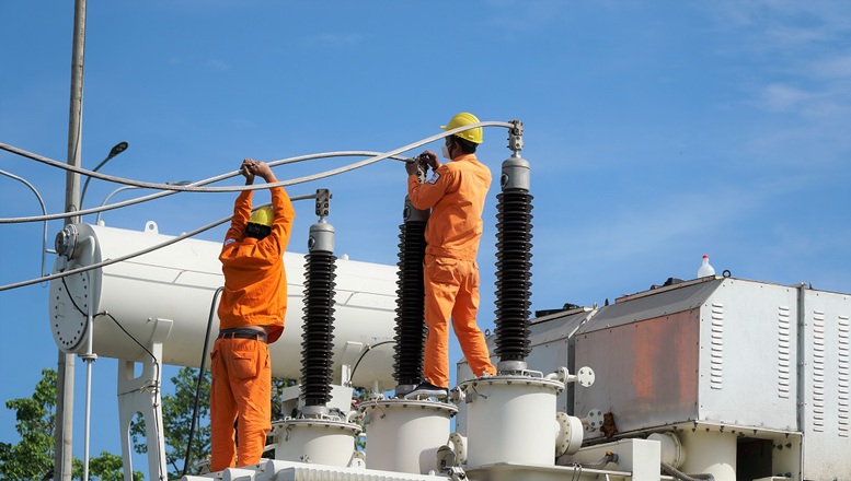 EVNHCMC công bố thành lập 9 công ty điện lực mới sau sáp nhập