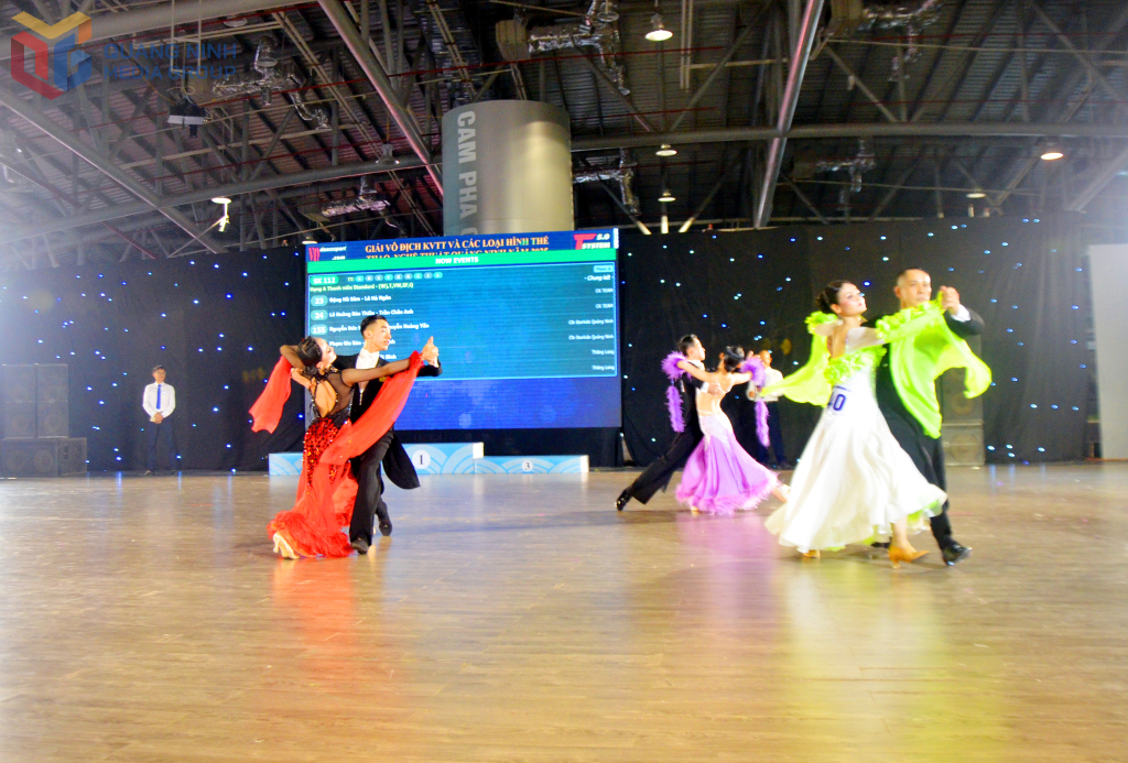 Các VĐV tham gia tranh tài ở nội dung Hạng A Thanh niên Standard. Các VĐV tham gia tranh tài ở nội dung Hạng A Thanh niên Standard.