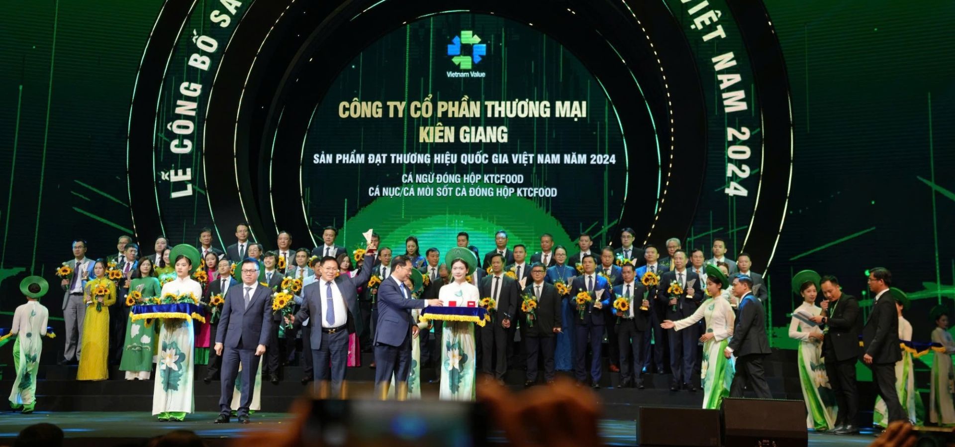 Những sản phẩm “Vươn mình tiến vào kỷ nguyên xanh” - Bài 31: Cá ngừ đóng hộp KTCFOOD