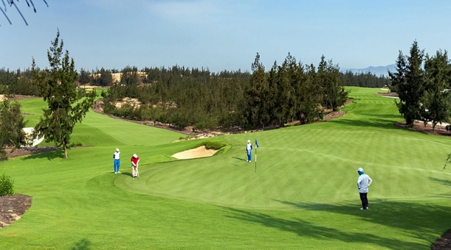 Một góc FLC Golf Links Quy Nhơn – nơi sẽ diễn ra Giải Vô địch Golf Quốc gia 2025 Cúp VinFast - Gia Lai. Ảnh: HV Một góc FLC Golf Links Quy Nhơn – nơi sẽ diễn ra Giải Vô địch Golf Quốc gia 2025 Cúp VinFast - Gia Lai. Ảnh: HV