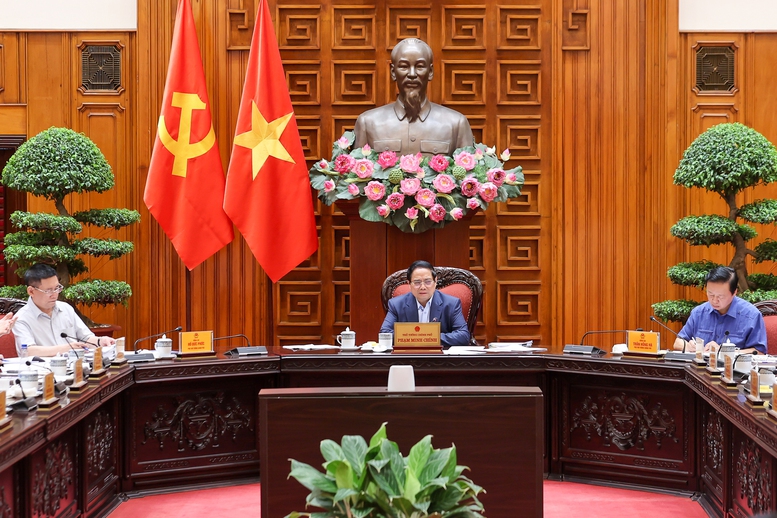 Thủ tướng yêu cầu Bộ Tài chính, Văn phòng Chính phủ tiếp thu các ý kiến tại cuộc họp, các bộ, cơ quan tiếp tục góp ý để hoàn thiện báo cáo và dự thảo Nghị quyết phiên họp Chính phủ thường kỳ tháng 7/2025 - Ảnh: VGP/Nhật Bắc Thủ tướng yêu cầu Bộ Tài chính, Văn phòng Chính phủ tiếp thu các ý kiến tại cuộc họp, các bộ, cơ quan tiếp tục góp ý để hoàn thiện báo cáo và dự thảo Nghị quyết phiên họp Chính phủ thường kỳ tháng 7/2025 - Ảnh: VGP/Nhật Bắc