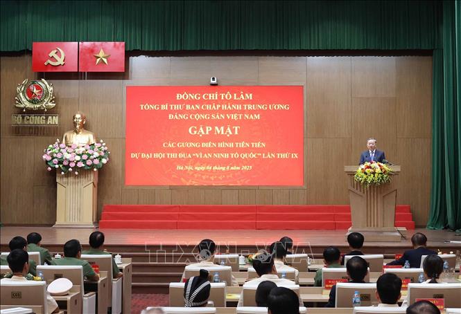 Tổng Bí thư Tô Lâm: Thi đua vì an ninh Tổ quốc có ở từng người, từ trong suy nghĩ, hành động và mọi công việc hằng ngày