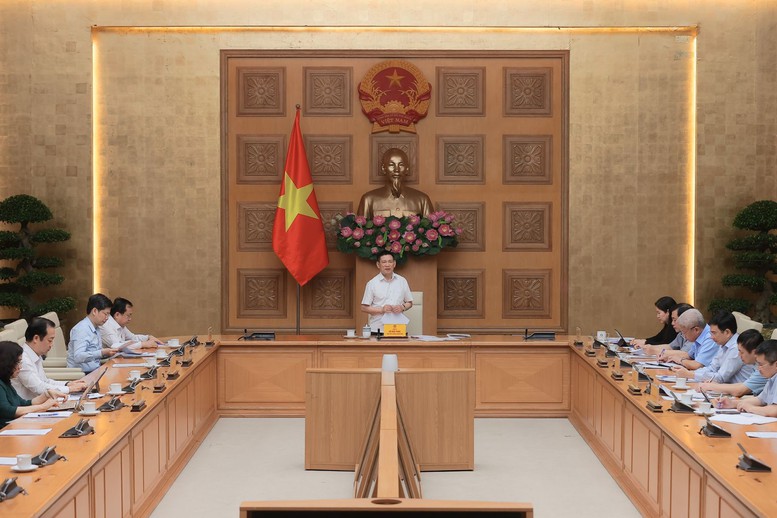 Phó Thủ tướng Chính phủ Hồ Đức Phớc chủ trì cuộc họp Ban Chỉ đạo điều hành giá, đánh giá kết quả công tác quản lý, điều hành giá 7 tháng, định hướng công tác điều hành giá những tháng còn lại năm 2025.