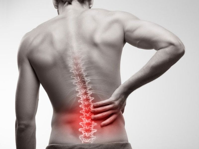 Điểm danh 5 mẹo dân gian giúp giảm đau lưng do thoát vị đĩa đệm