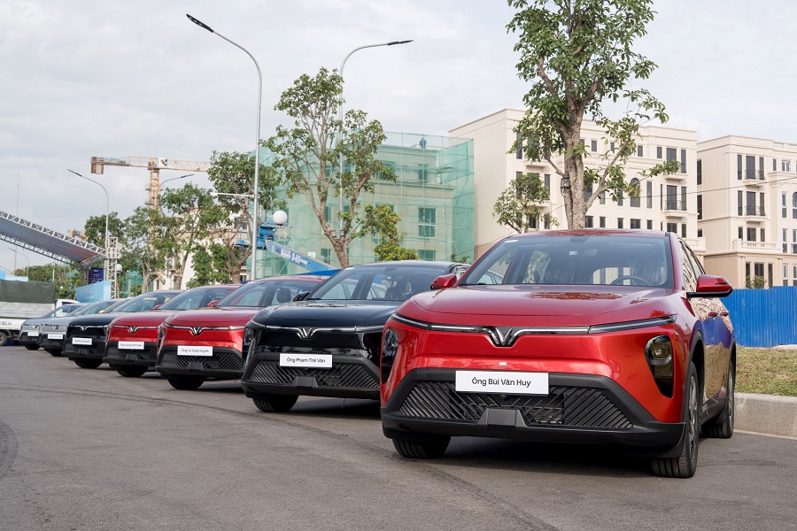 Khách hàng Việt đang có cơ hội sở hữu Limo Green tốt hơn bao giờ hết