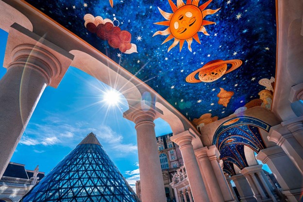 Góc check in lý tưởng bao trọn Quảng Trường Nhật Thực lộng lẫy