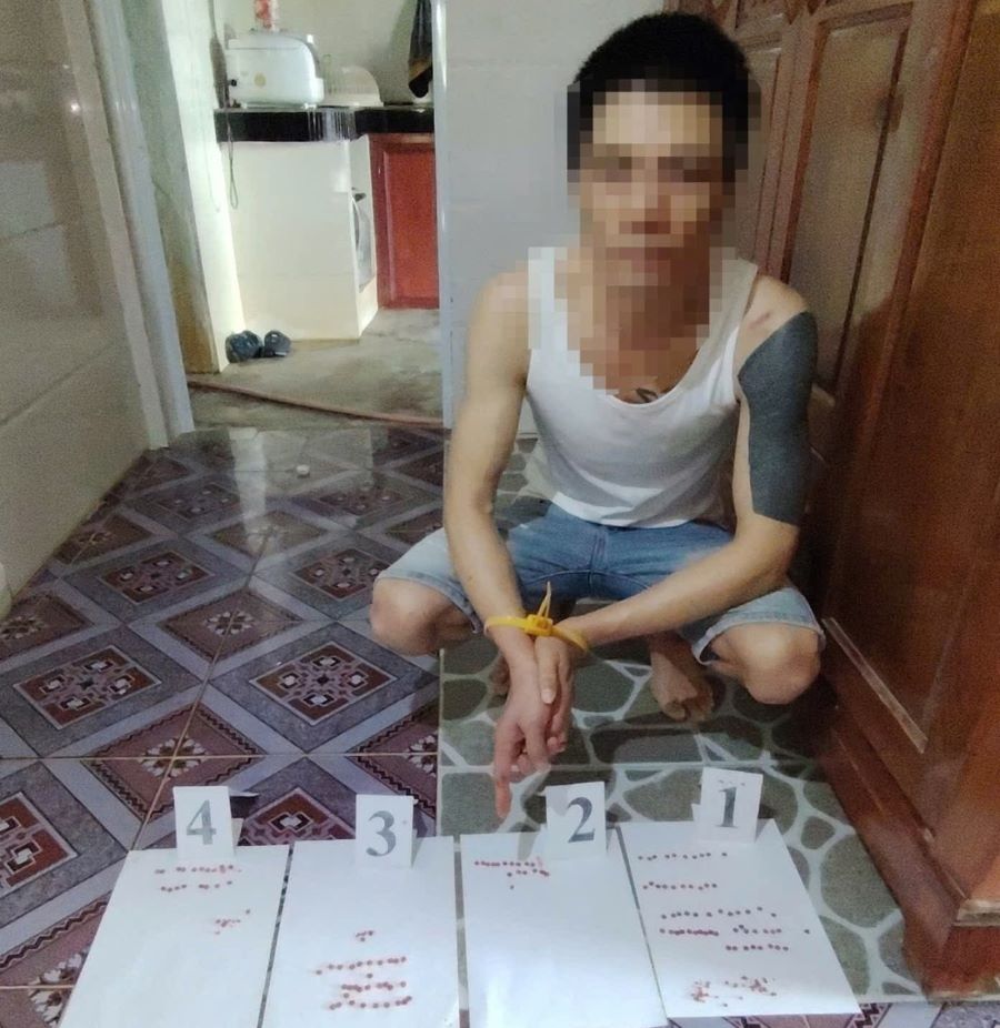 Quảng Trị: Bắt giữ nhóm đối tượng mua bán, tàng trữ lượng lớn ma túy tổng hợp