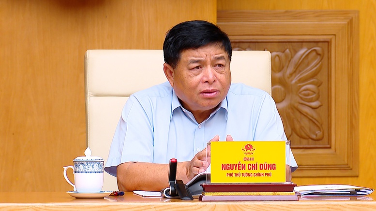 Phó Thủ tướng chia sẻ quan điểm lựa chọn phương án 1. Ảnh VGP/Thu Sa Phó Thủ tướng chia sẻ quan điểm lựa chọn phương án 1. Ảnh VGP/Thu Sa