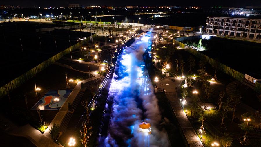 Vẻ đẹp siêu thực trên Dòng sông Ánh sáng T&T City Millennia