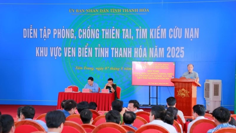 Diễn tập phòng, chống thiên tai, tìm kiếm cứu nạn khu vực ven biển tỉnh Thanh Hóa
