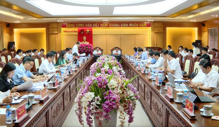 Hà Tĩnh tập trung hoàn thiện, đảm bảo chất lượng, tiến độ dự thảo văn kiện Đại hội Đảng bộ tỉnh
