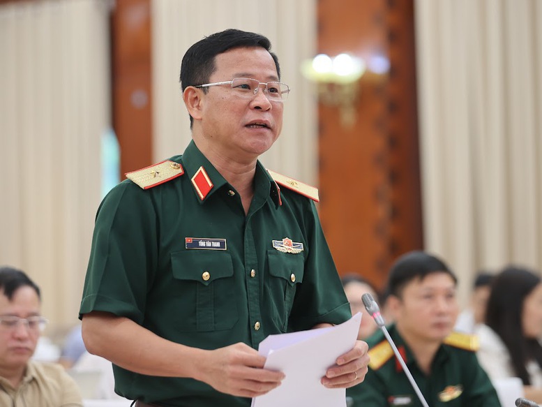 Thiếu tướng Tống Văn Thanh, Phó Cục trưởng Cục Tuyên huấn, Tổng cục Chính trị Quân đội Nhân dân Việt Nam, thông tin về chương trình diễu binh diễu hành kỷ niệm 80 năm Cách mạng tháng 8 và Quốc khánh 2/9 - Ảnh: VGP/Nhật Bắc