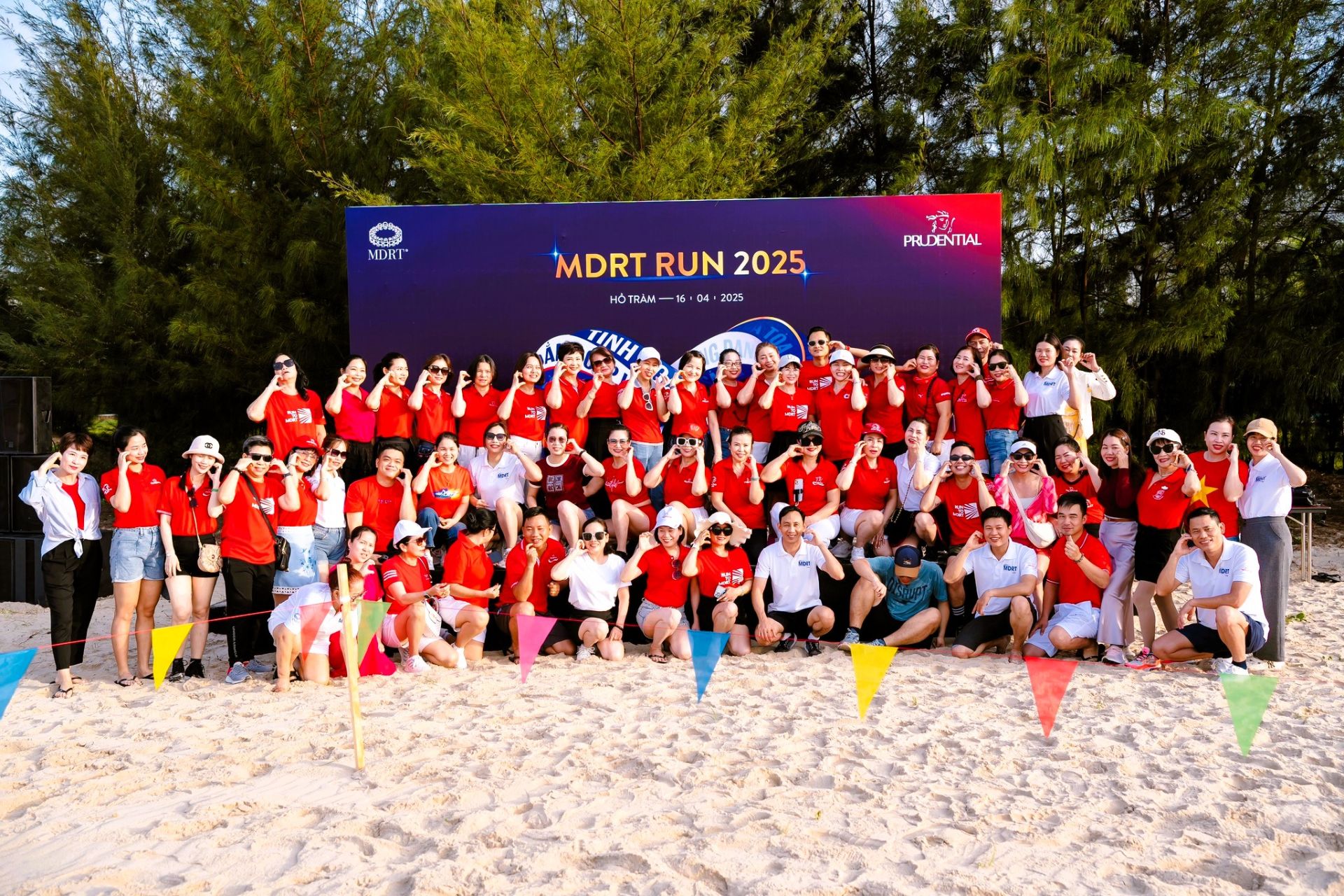 Prudential tổ chức các chương trình chia sẻ kinh nghiệm, sự kiện vinh danh hằng năm nhằm thúc đẩy tinh thần tư vấn viên MDRT Prudential tổ chức các chương trình chia sẻ kinh nghiệm, sự kiện vinh danh hằng năm nhằm thúc đẩy tinh thần tư vấn viên MDRT