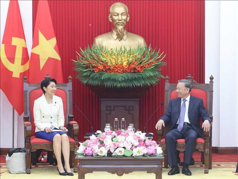 Tổng Bí thư Tô Lâm tiếp Chủ tịch Liên minh Nghị sĩ hữu nghị Nhật - Việt