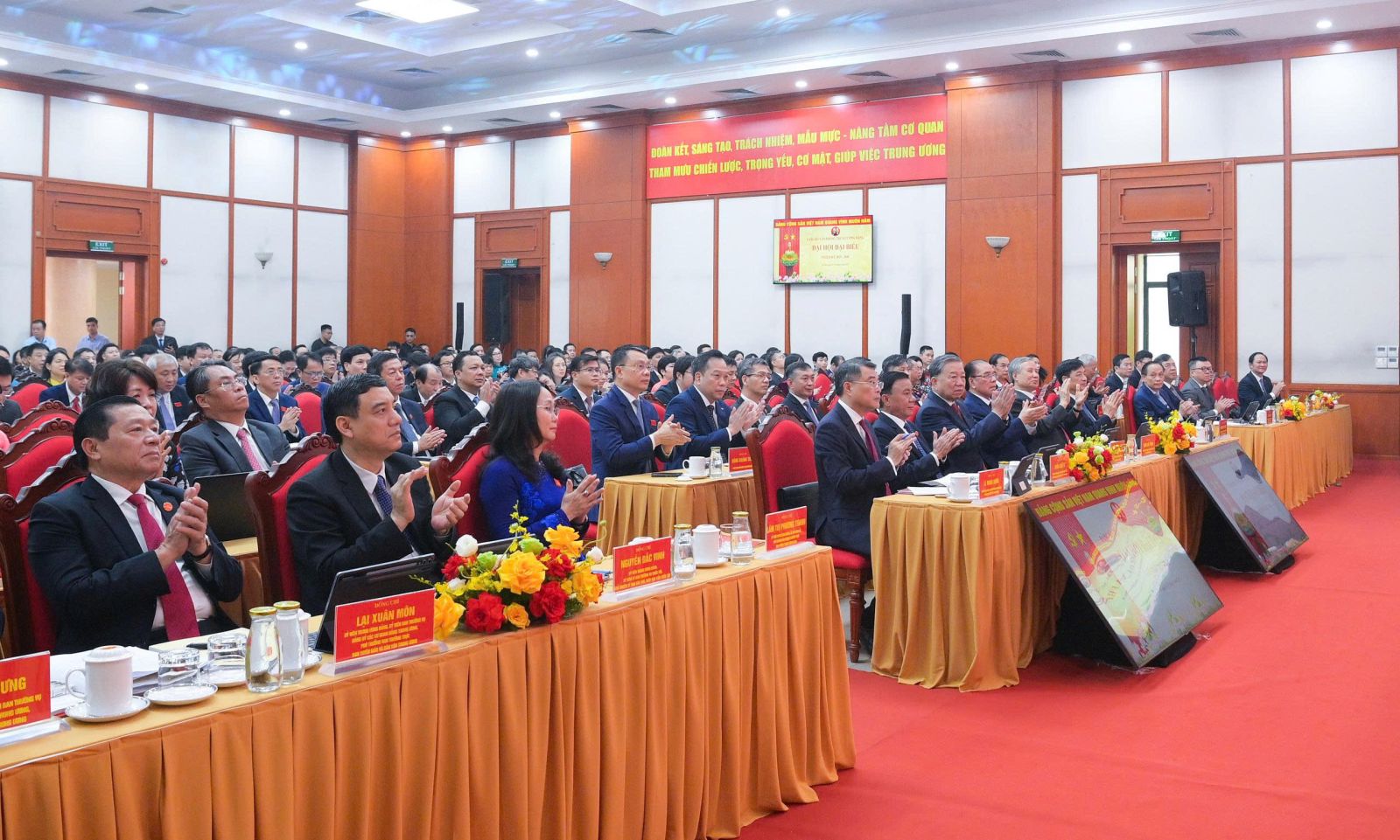 Các đại biểu tham dự Đại hội.