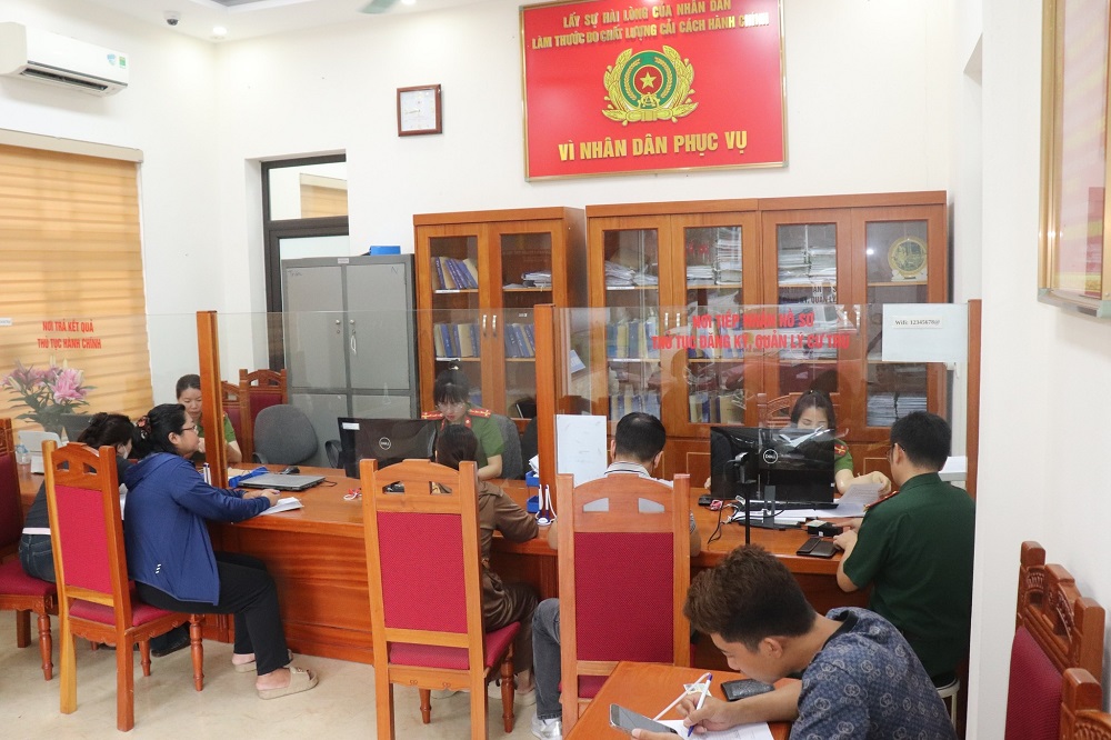 UBND tỉnh Phú Thọ vừa ban hành kế hoạch số 923/KH-UBND về cải cách hành chính (CCHC) nhà nước tỉnh Phú Thọ 6 tháng cuối năm 2025.