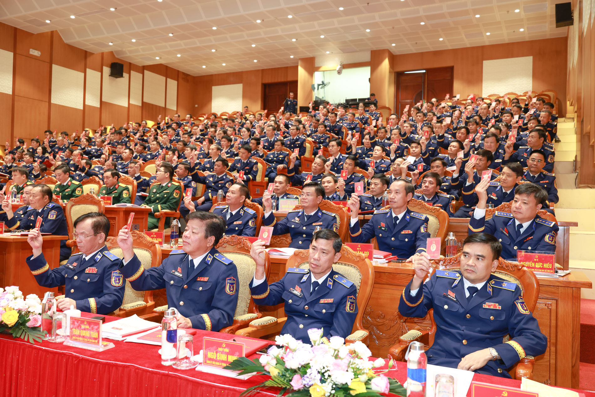 Các đại biểu phát huy tinh thần, trách nhiệm.